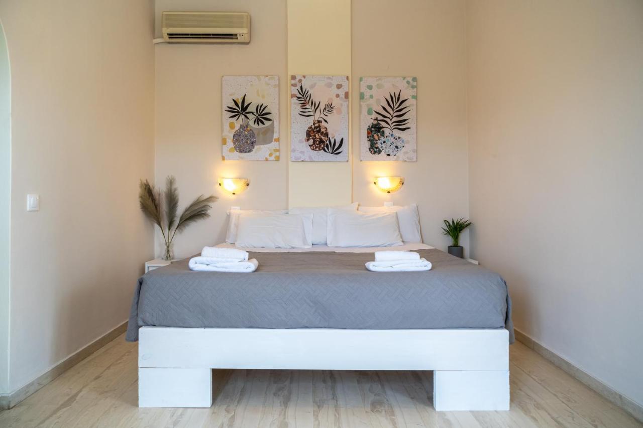 Spiros Athinaios Apartment's Appartement *