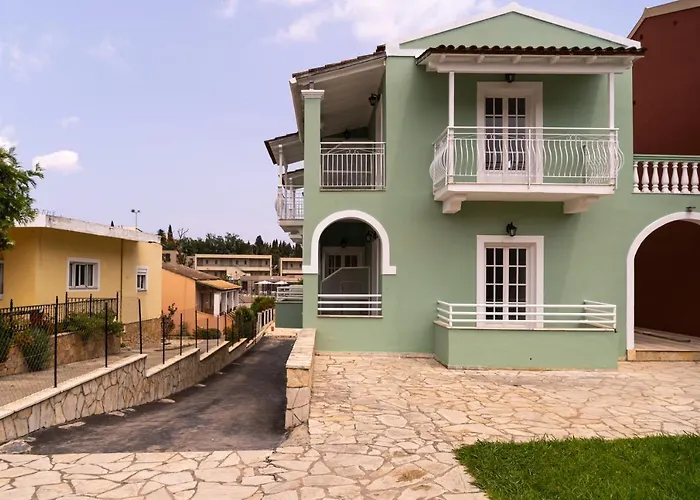 Spiros Athinaios Apartment\'S